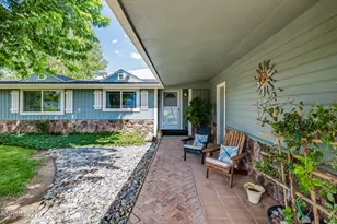 1274 Kingston Way, Gardnerville, NV 89460 - Photo 4