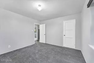 1890 Bonneville Ave, Reno, NV 89503 - Photo 14