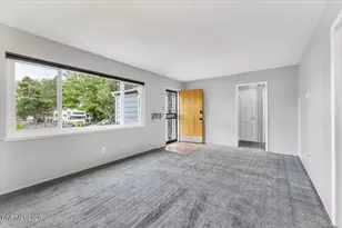 1890 Bonneville Ave, Reno, NV 89503 - Photo 6