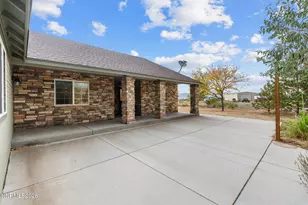 140 Brantingham Ct, Dayton, NV 89403 - Photo 6