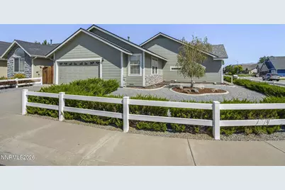4018 Southpointe Drive, Carson City, NV 89701 - Photo 2