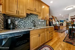272 Orion Ln, Stateline, NV 89449 - Photo 6