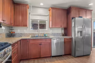 265 Walker St, Gardnerville, NV 89410 - Photo 12