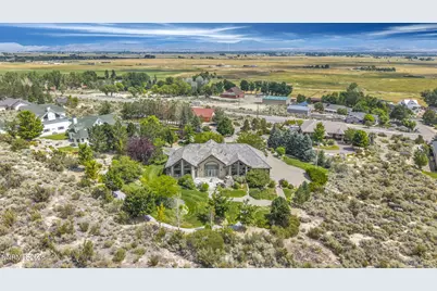 423 Claire Court, Gardnerville, NV 89460 - Photo 4