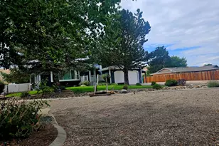 5200 Silver Sage Dr, Carson City, NV 89701 - Photo 16