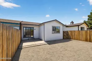 11033 Zeolite Dr, Reno, NV 89506 - Photo 18