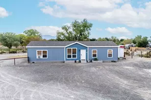 1150 Whipple Tree Ln, Fernley, NV 89408 - Photo 2