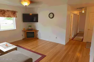 717 Lassen Way, Gardnerville, NV 89460 - Photo 6