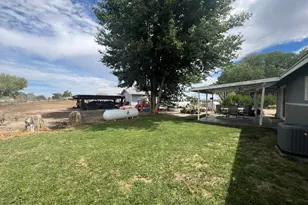6975 Cox Rd, Fallon, NV 89406 - Photo 6