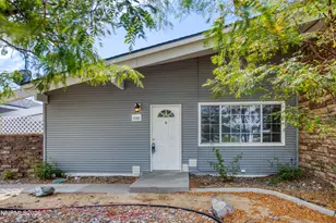 12101 Rocky Mountain St, Reno, NV 89506 - Photo 2
