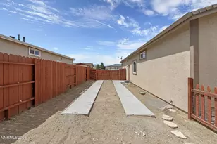 18194 Kodiak Bear Ct, Reno, NV 89508 - Photo 24