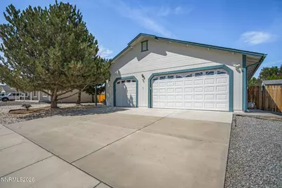 1419 Rosy Finch Drive, Sparks, NV 89441 - Photo 2