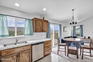 2212 Ellice Wy, Fernley, NV 89408 - Photo 24
