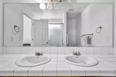 2212 Ellice Way, Fernley, NV 89408 - Photo 36