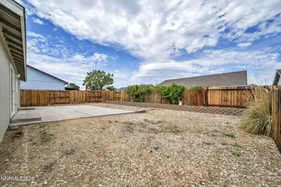 2212 Ellice Way, Fernley, NV 89408 - Photo 10