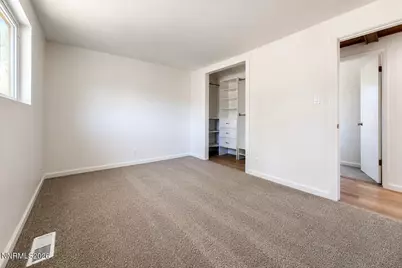 9240 Fremont Way, Reno, NV 89506 - Photo 8