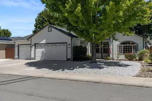 1336 Brooke Way, Gardnerville, NV 89410 - Photo 2