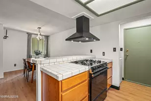 2810 Chavez Dr, Reno, NV 89502 - Photo 14