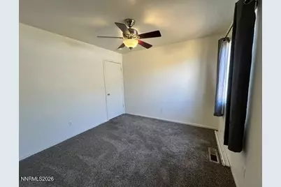 7429 Tallgrass Drive, Reno, NV 89506 - Photo 8