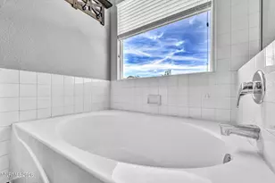21105 Mt Evans Dr, Reno, NV 89508 - Photo 40