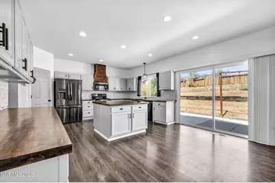 21105 Mount Evans Drive, Reno, NV 89508 - Photo 16