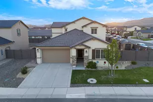 7195 Owl Vw Dr, Sparks, NV 89436 - Photo 4