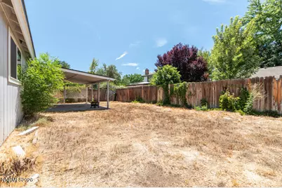 4055 Parque Verde Lane, Reno, NV 89502 - Photo 18