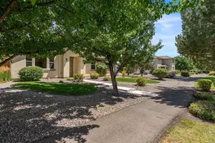 1106 Fiore Ct, Minden, NV 89423 - Photo 6