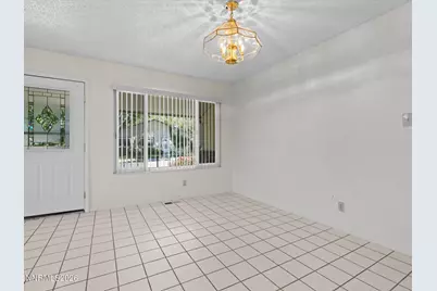 1590 York Way, Sparks, NV 89431 - Photo 12