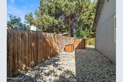 1827 Topeka Court, Sparks, NV 89434 - Photo 32