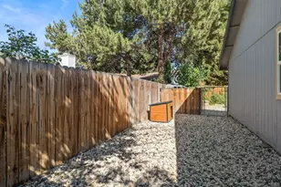1827 Topeka Ct, Sparks, NV 89434 - Photo 32