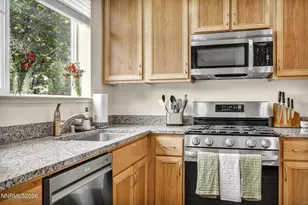 4822 Bougainvillea Dr, Sparks, NV 89436 - Photo 8