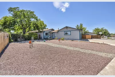 345 E Gault Way, Sparks, NV 89431 - Photo 8