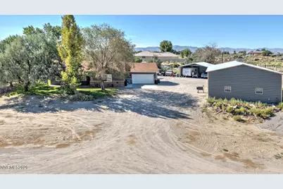 5275 Toyon, Fallon, NV 89406 - Photo 2