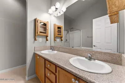 5627 Crescent Hill Way, Sparks, NV 89436 - Photo 16