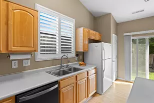 9275 Rising Moon Dr, Reno, NV 89506 - Photo 12
