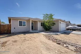 1833 Westward Ln, Fernley, NV 89408 - Photo 4