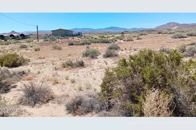 2975 E Badger Street, Silver Springs, NV 89429 - Photo 6