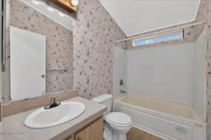 176 Crescent Dr, Stateline, NV 89449 - Photo 22