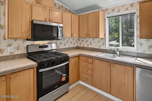 176 Crescent Dr, Stateline, NV 89449 - Photo 8
