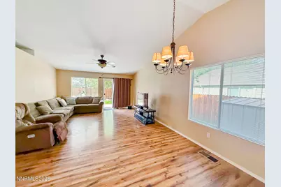 4735 Goodwin Road, Sparks, NV 89436 - Photo 6