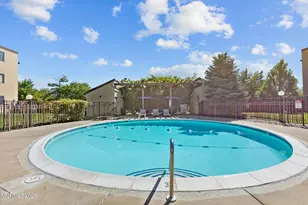 2450 Lymbery St, Reno, NV 89509 - Photo 12