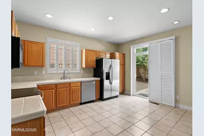 2348 Sapphire Ridge Way, Reno, NV 89523 - Photo 18