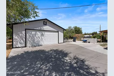 285 E 6th Avenue, Sun Valley, NV 89433 - Photo 36