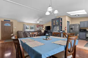 285 E 6th Ave, Sun Valley, NV 89433 - Photo 12