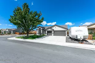 1518 Riverpark Pkwy, Dayton, NV 89403 - Photo 4