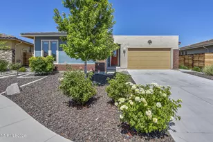 2722 Mylonite Ct, Sparks, NV 89436 - Photo 2