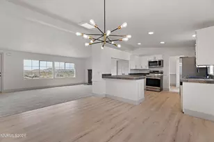 1230 E Badger St, Silver Springs, NV 89429 - Photo 30