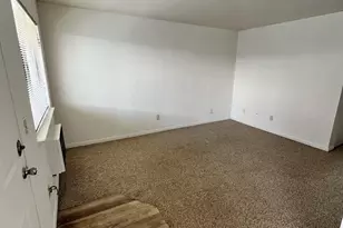 1494 Lewis St, Reno, NV 89502 - Photo 4