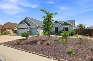 115 Creekside Dr, Dayton, NV 89403 - Photo 2
